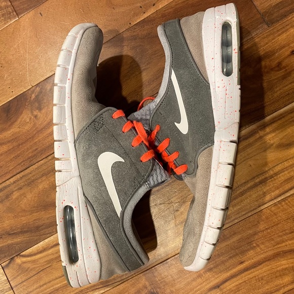 Nike Stephen Janoski Shoes - Picture 6 of 11